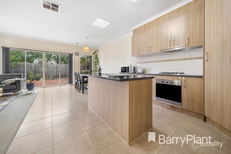 Property photo of 2/23 Branton Road Hoppers Crossing VIC 3029