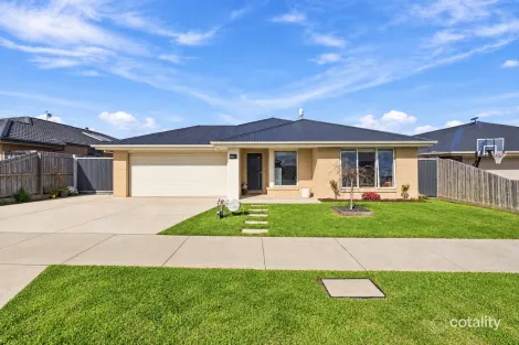 Property photo of 37 Ridge Boulevard Yinnar VIC 3869