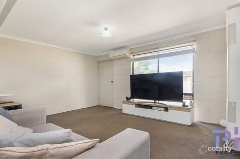 Property photo of 1/30 Pilcher Street Strathdale VIC 3550