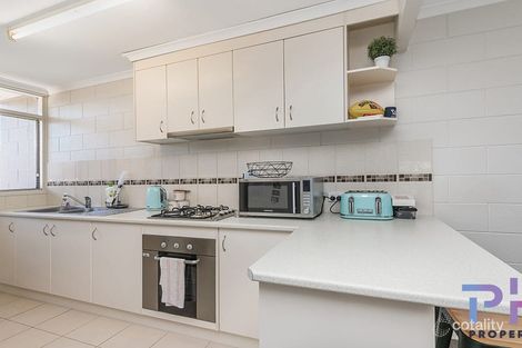 Property photo of 1/30 Pilcher Street Strathdale VIC 3550