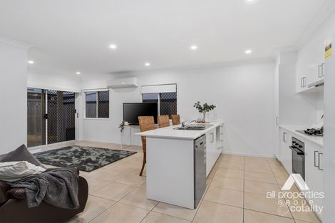 Property photo of 8 Mount Greville Way Park Ridge QLD 4125