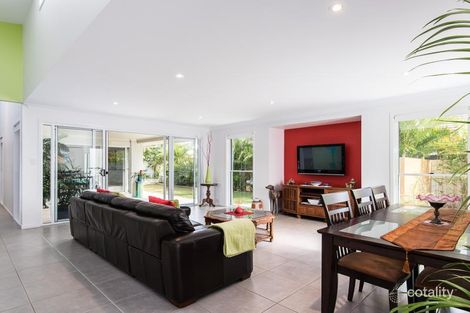 Property photo of 7 Sovereign Circuit Pelican Waters QLD 4551