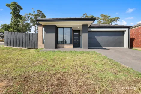 2 Palm Sq, Drouin, VIC 3818