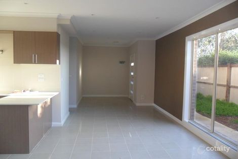 Property photo of 4/1-3 Chelsworth Place Caroline Springs VIC 3023