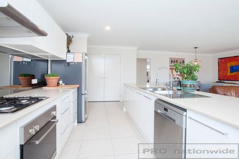 Property photo of 9 Midfield Close Rutherford NSW 2320