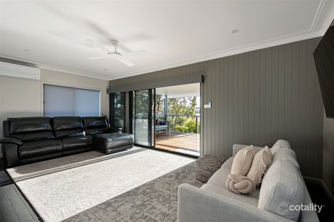Property photo of 1 Kiah View Bolton Point NSW 2283