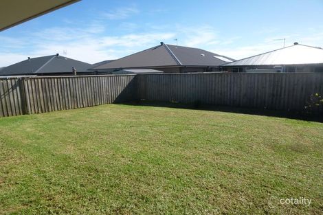 Property photo of 6 Kural Crescent Fletcher NSW 2287
