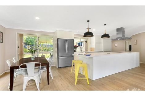 Property photo of 3 Shield Court Wakerley QLD 4154