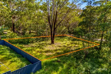 24 Basket Beach Rd, Russell Island, QLD 4184