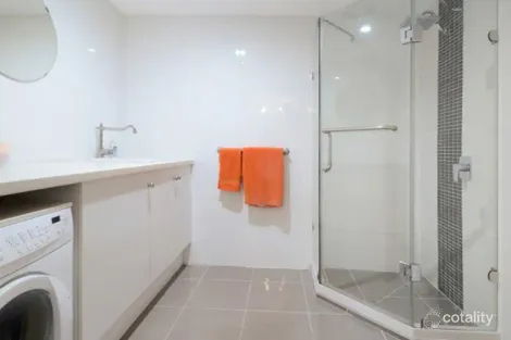 Property photo of 529 Cavendish Road Coorparoo QLD 4151