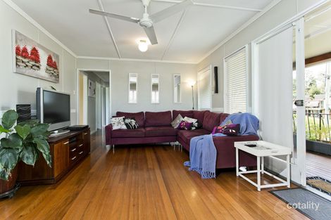 Property photo of 6 Gordon Road Ferny Hills QLD 4055