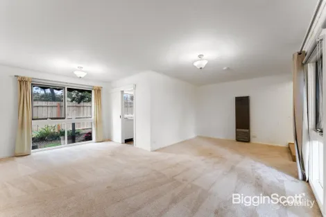 Property photo of 2 Ruby Street Donvale VIC 3111