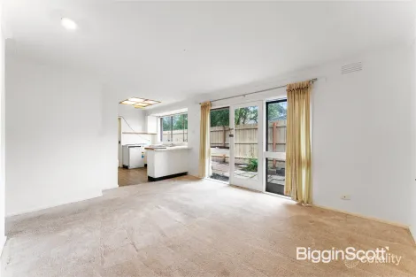 Property photo of 2 Ruby Street Donvale VIC 3111