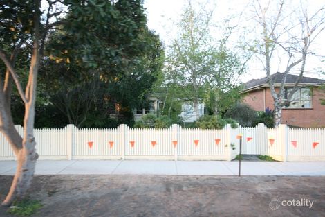 2 Fairmont Rd, Newtown, VIC 3220