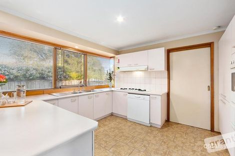 Property photo of 6 Sneddon Drive Narre Warren South VIC 3805