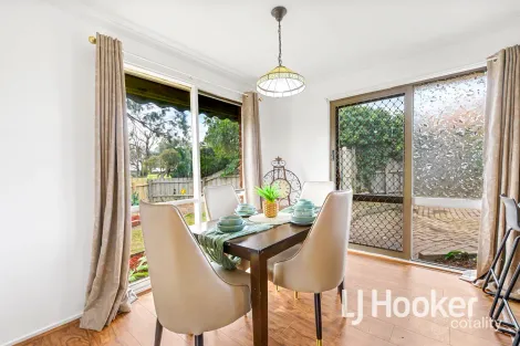 Property photo of 74 Cairns Road Hampton Park VIC 3976