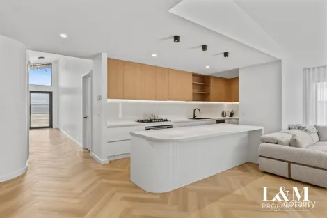 Property photo of 5 Ironwood Road Mickleham VIC 3064