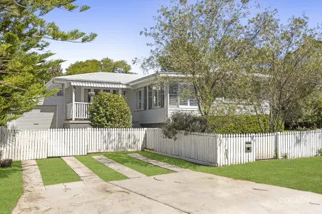 Property photo of 34 Loch Street Centenary Heights QLD 4350