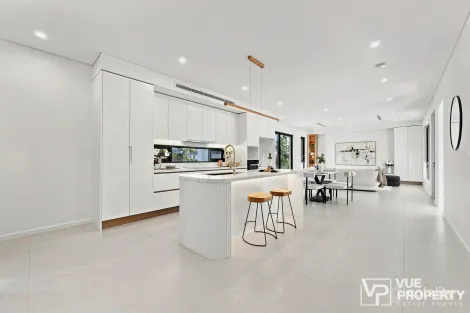 Property photo of 8 Torrington Drive Marsfield NSW 2122