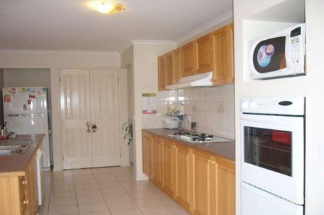 Property photo of 13 Grampians Way Caroline Springs VIC 3023