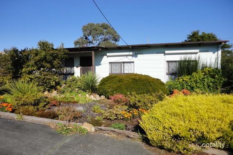 17 Joy St, Newborough, VIC 3825