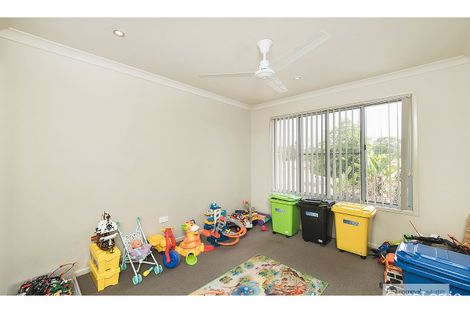 Property photo of 59 Middle Road Gracemere QLD 4702