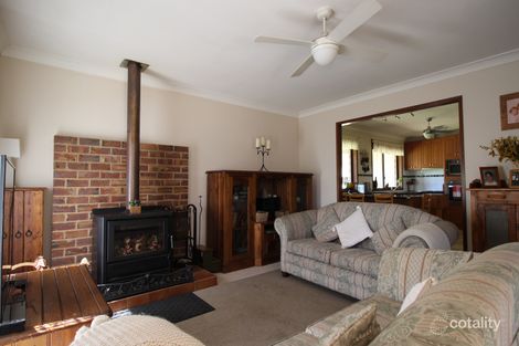Property photo of 9 Lyne Street Tumbarumba NSW 2653