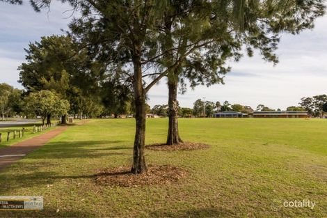 3/88 Moreing St, Redcliffe, WA 6104