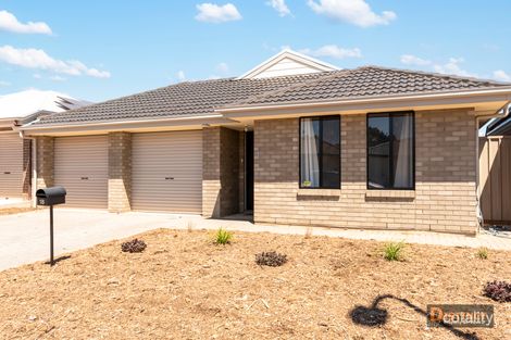 18 Rosewood Ave, Elizabeth North, SA 5113