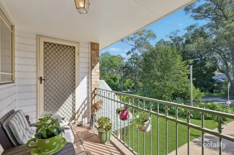 Property photo of 2/4 Cross Street Glenbrook NSW 2773