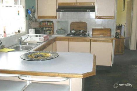 Property photo of 76 Chasselas Avenue Eschol Park NSW 2558