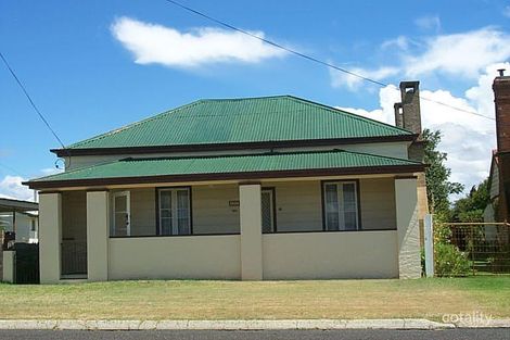 102 Fitzroy St, Warwick, QLD 4370