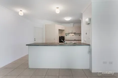 Property photo of 13 Regency Grove Flinders View QLD 4305