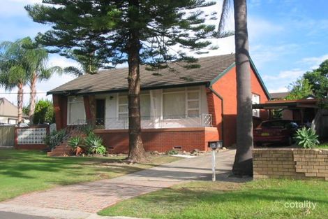 5 Tallawarra Ave, Padstow, NSW 2211