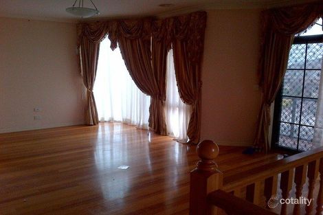 Property photo of 55 Cambridge Crescent Taylors Lakes VIC 3038