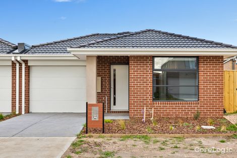 Property photo of 13 Botany Way Pakenham VIC 3810