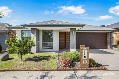 13 Kershope View, Clyde North, VIC 3978