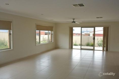 Property photo of 8 Badcoe Avenue Wodonga VIC 3690