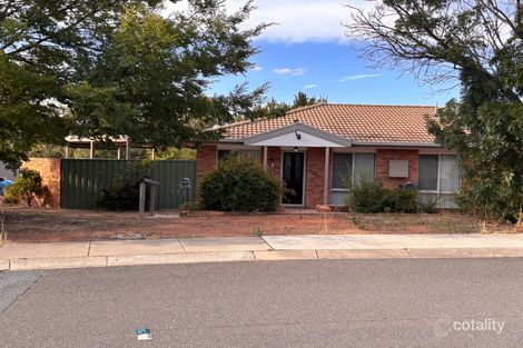 Property photo of 30 Bargang Crescent Ngunnawal ACT 2913