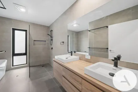 Property photo of 1 Beedham Place Lyons ACT 2606