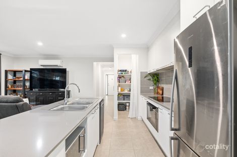 Property photo of 25 Palmview Street Ripley QLD 4306