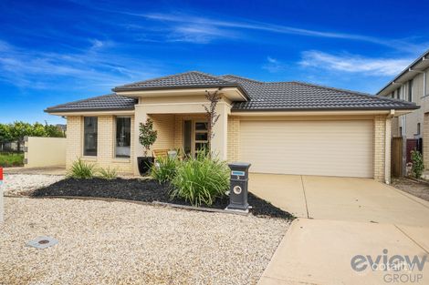 Property photo of 3 Rhode Island Close Point Cook VIC 3030