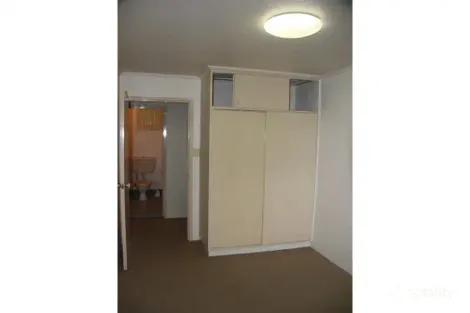 Property photo of 8/30 Ryans Road St Lucia QLD 4067