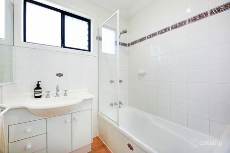 Property photo of 1/10 Alkira Avenue Palm Beach QLD 4221