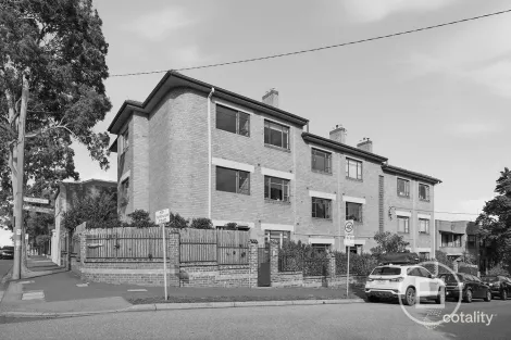 Property photo of 8/44 Eildon Road St Kilda VIC 3182