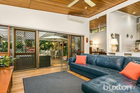Property photo of 5 Derham Street Mount Waverley VIC 3149