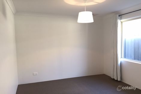 Property photo of 18 Claymore Place Piara Waters WA 6112