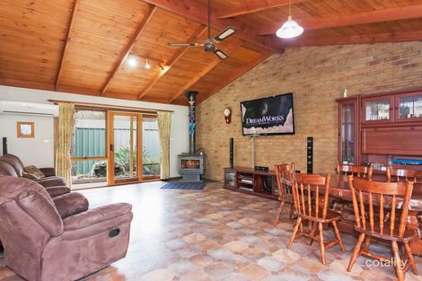 Property photo of 22 Riverside Crescent Flowerdale VIC 3717