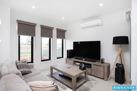 Property photo of 1/63 Victoria Road Sydenham VIC 3037