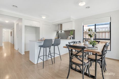 Property photo of 5 Hazel Way Mickleham VIC 3064